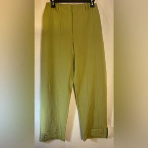 NWT ASOS DESIGN Trouser Pants Light Khaki Size 4 - Looks more green in color
